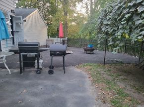 11 Doane St, Fitchburg MA 01420