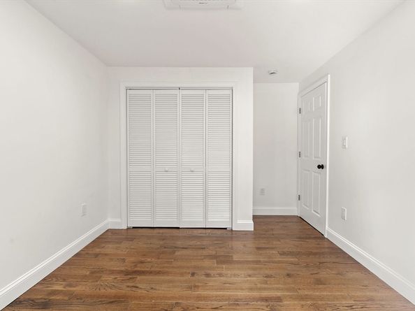 5 Munroe Way, Billerica MA 01821