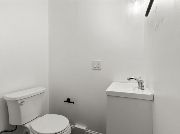 5 Munroe Way, Billerica MA 01821