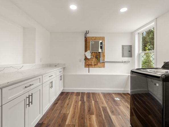 5 Munroe Way, Billerica MA 01821