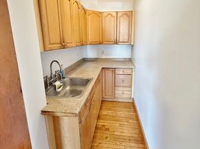 29 Hancock St, Brockton MA 02301
