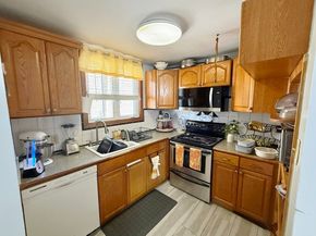 29 Hancock St, Brockton MA 02301