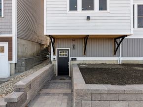 654 Mystic Ave B, Somerville MA 02145