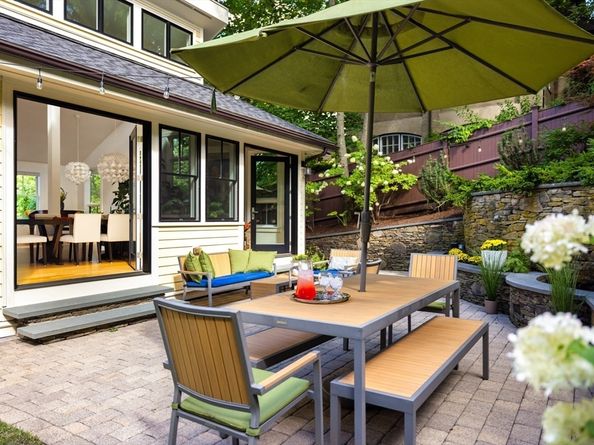 34 Hyslop, Brookline MA 02245