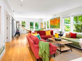 34 Hyslop, Brookline MA 02245