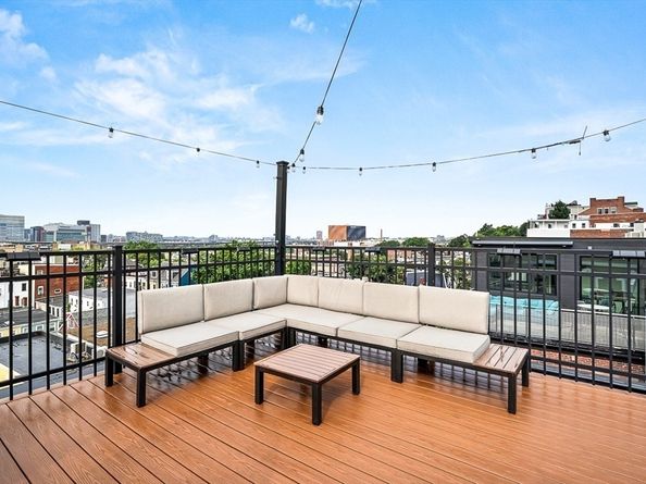 246 Bunker Hill St 3, Boston MA 02129