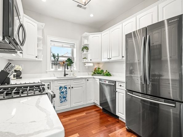 246 Bunker Hill St 3, Boston MA 02129