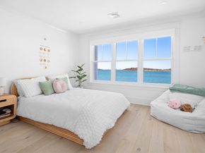 2 Beach Ln, Hingham MA 02043