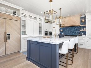 2 Beach Ln, Hingham MA 02043