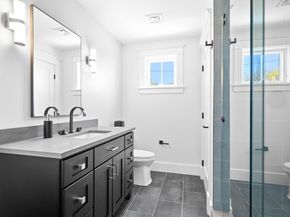 2 Beach Ln, Hingham MA 02043