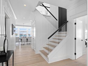 2 Beach Ln, Hingham MA 02043