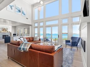 2 Beach Ln, Hingham MA 02043
