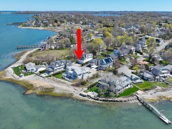 2 Beach Ln, Hingham MA 02043