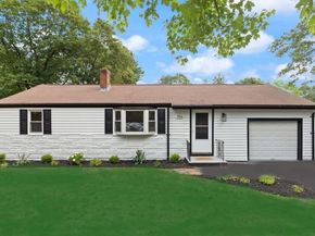 356 S Main St, Sharon MA 02067