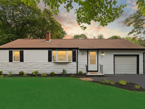 356 S Main St, Sharon MA 02067
