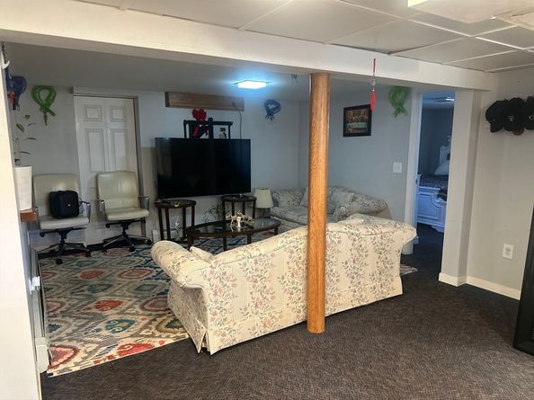 31 Fairchild Ave, Saugus MA 01906