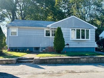 31 Fairchild Ave