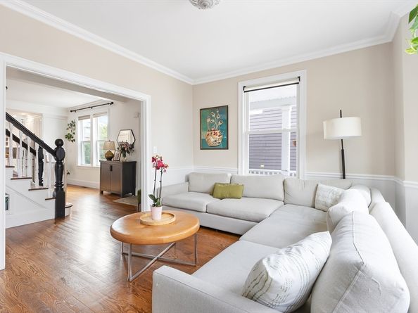 46 Washburn Street 46, Watertown MA 02472