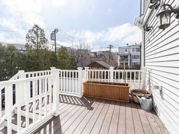 46 Washburn Street 46, Watertown MA 02472