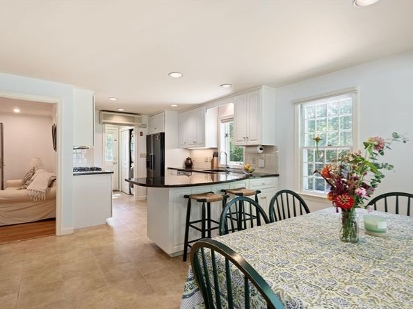 5 Woodberry Rd, Sudbury MA 01776