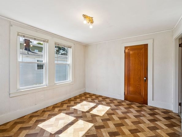 32 Michigan, Lynn MA 01902