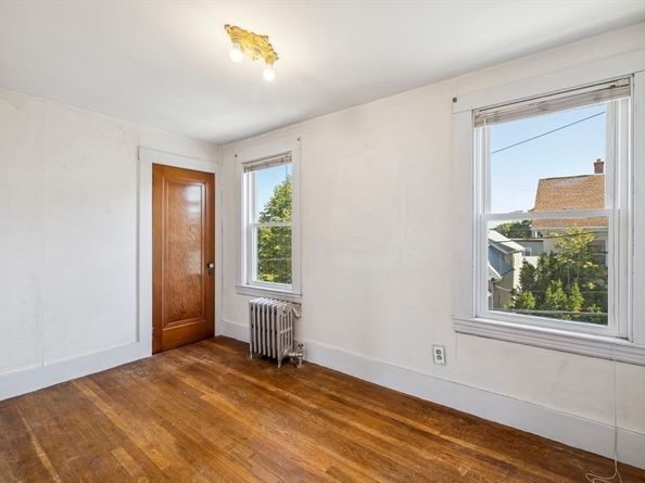 32 Michigan, Lynn MA 01902
