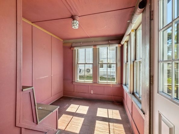 32 Michigan, Lynn MA 01902