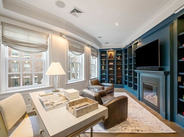 6 West Hill Place, Boston MA 02114