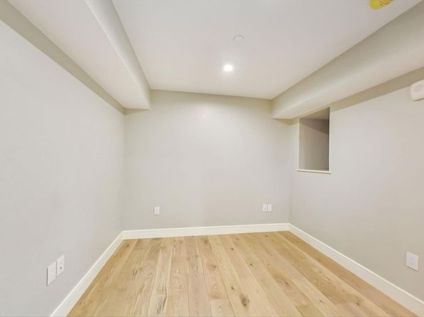 14 North Bennet Street 1, Boston MA 02113