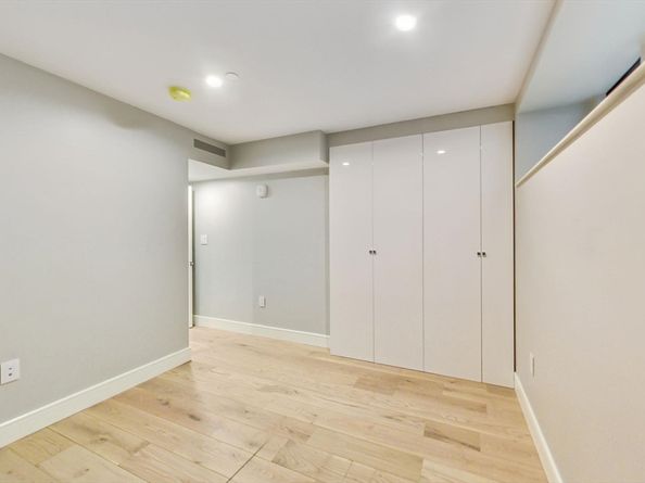 14 North Bennet Street 1, Boston MA 02113