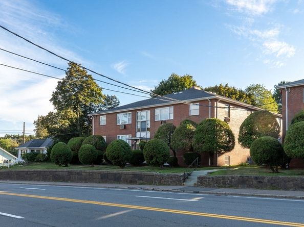 974 N Main St 3, Randolph MA 02368