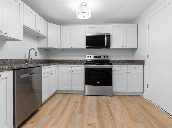 974 N Main St 3, Randolph MA 02368