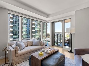 133 Seaport Boulevard