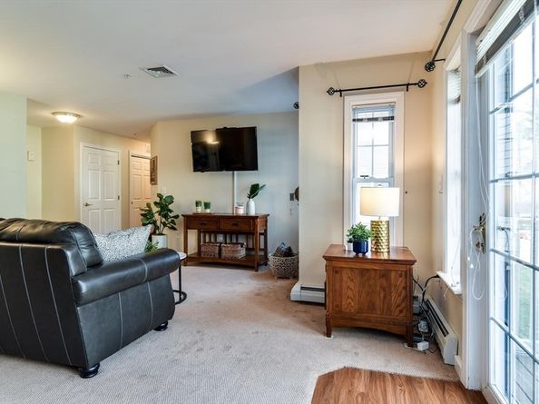 34 Meeting House Lane U 208, Stow MA 01775