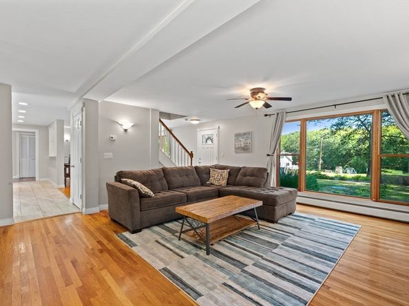6 Sunrise Avenue, Auburn MA 01501