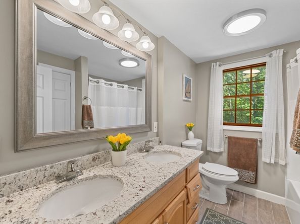 6 Sunrise Avenue, Auburn MA 01501