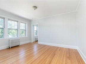 22 Concord Ave 10, Cambridge MA 02138