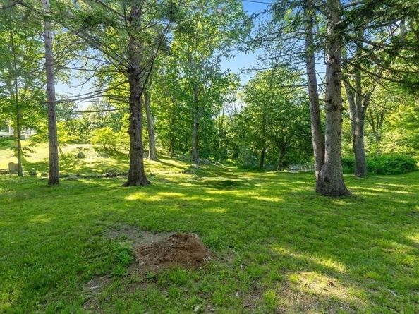 8 Evergreen Lane, Hingham MA 02043