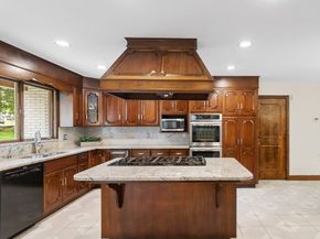 5 Azalea Rd, Winchester MA 01890