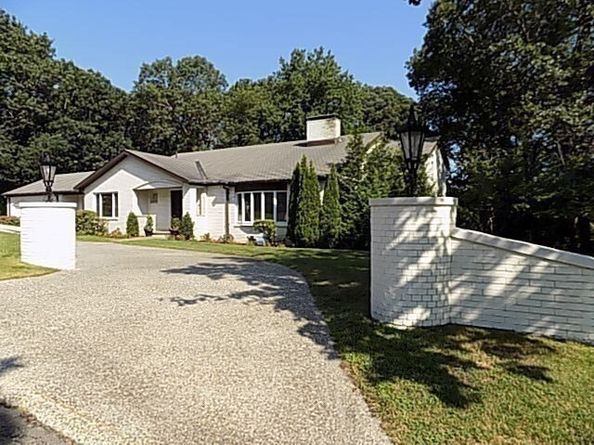 5 Azalea Rd, Winchester MA 01890