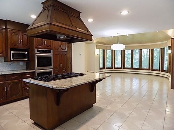 5 Azalea Rd, Winchester MA 01890