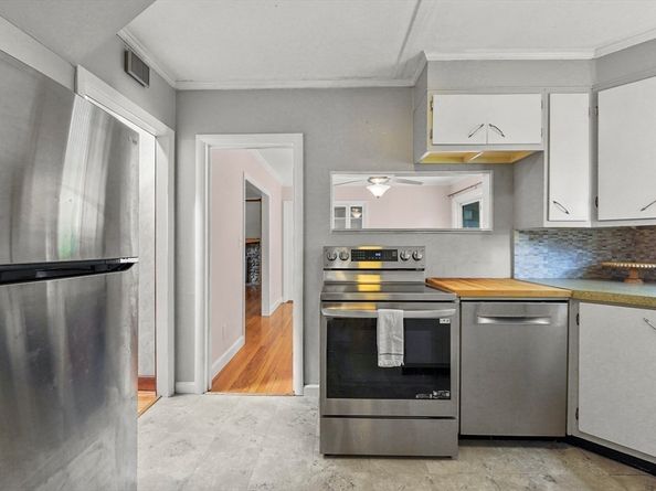 16 Highland Avenue, Holden MA 01520