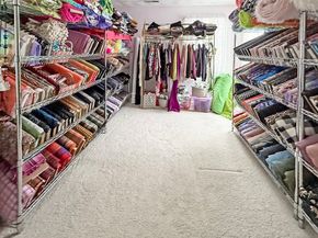 5 Blueberry Ln, Stoneham MA 02180