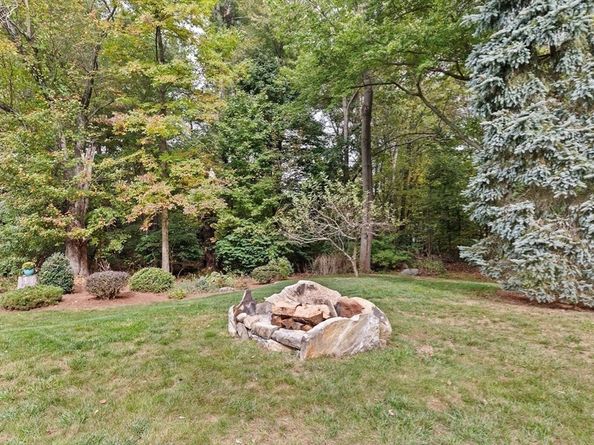 21 Juniper Brook Road, Northborough MA 01532