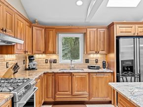 21 Juniper Brook Road, Northborough MA 01532