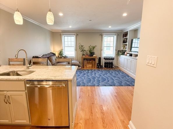 23 Howland 4, Plymouth MA 02360