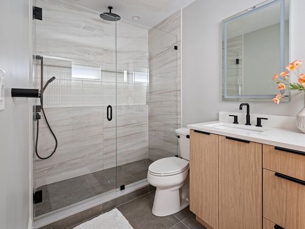 56-58 Carruth St 58, Boston MA 02124