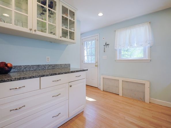 146 Juniper Drive, Norwood MA 02062