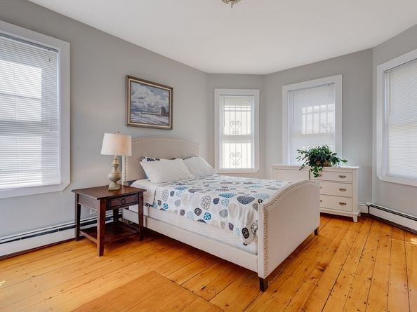 21 Dean St, Boston MA 02125
