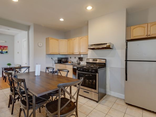 21 Dean St, Boston MA 02125